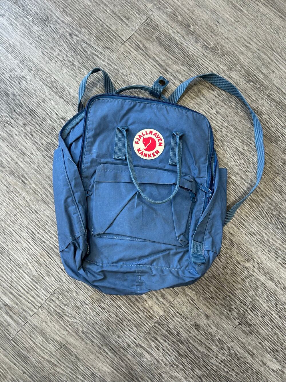 ⁠Fjallraven Kanken Classic Backpack Sky Blue 16L School Travel Daypack Bag